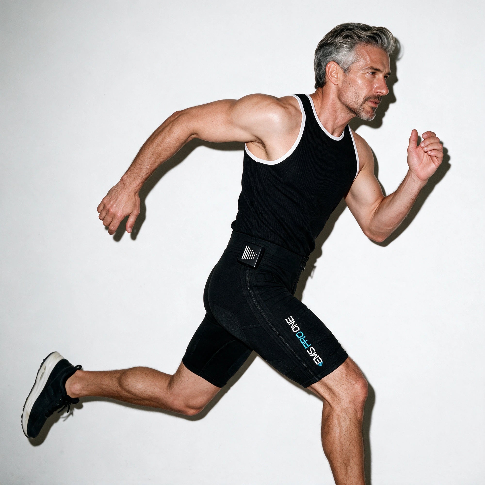 EMS Sixpack & Thigh Sculptor 1x EMS Shorts 1x Control Box - EMS PRO ONE SPORTS TRADING L.L.C